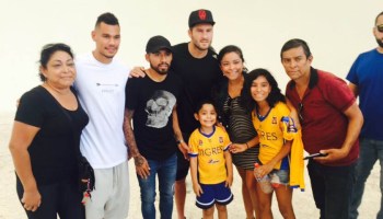 Gignac de Tigres apoyando con víveres