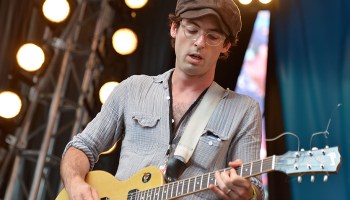 Clap Your Hands Say Yeah anuncia reedición de 'Some Loud Thunder'