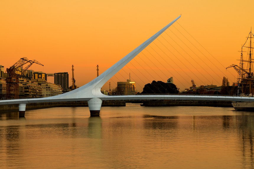 Los puentes más bellos - Puente de la Mujer