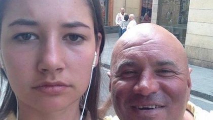 La chica que se toma selfies en Instagram con los acosadores