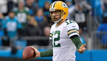 Aaron Rodgers en un partido con los Packers