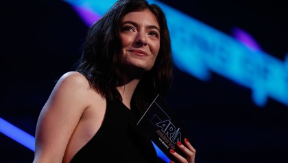 ¡Fans de Melodrama manifiéstense! Lorde lanzará un vinilo de su último disco