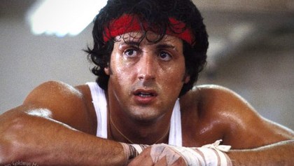 WTF? Sylvester Stallone añade una estatua de 400 mil dólares a su colección personal