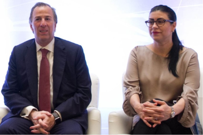 Meade y Vanessa Rubia