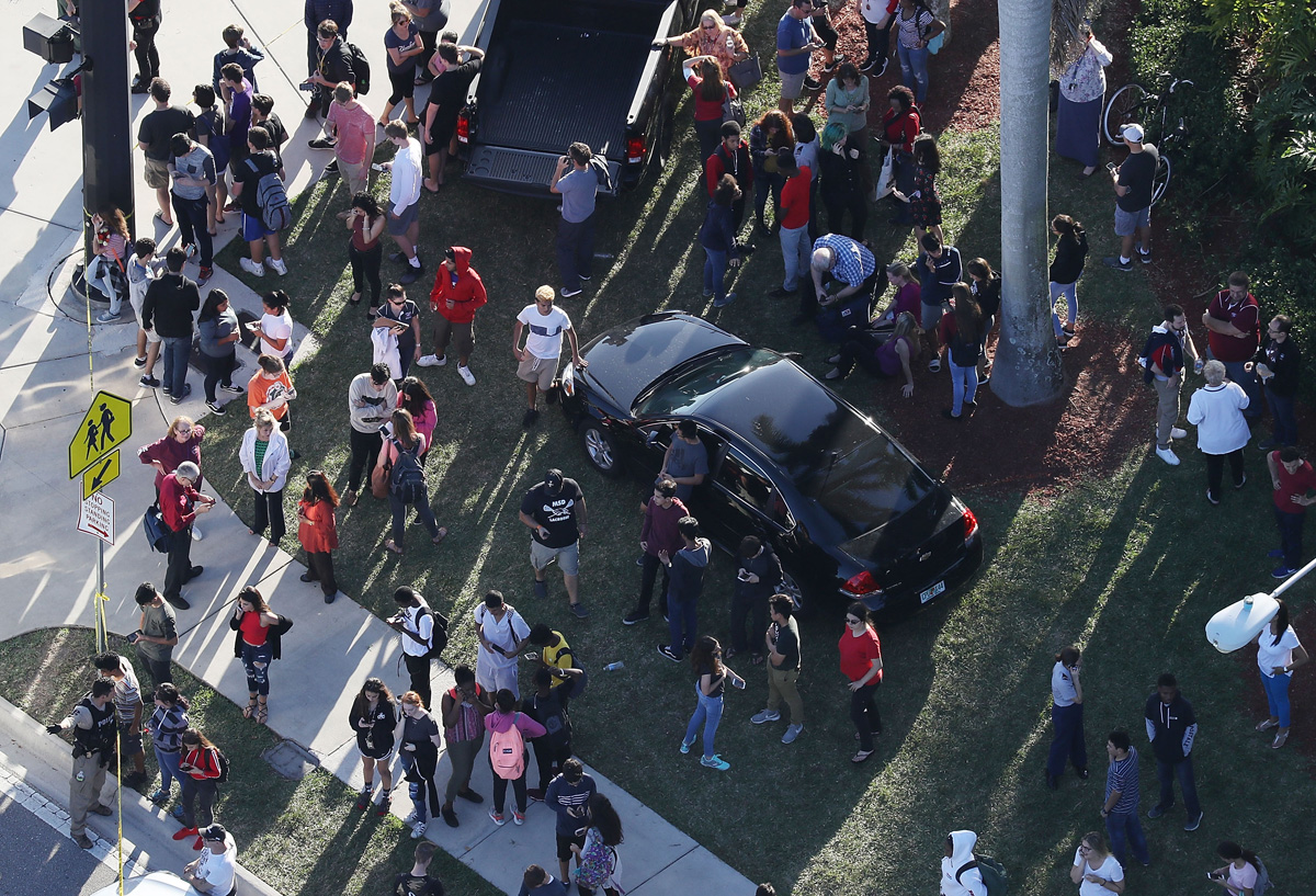 Tiroteo en la Secundaria Stoneman de Florida