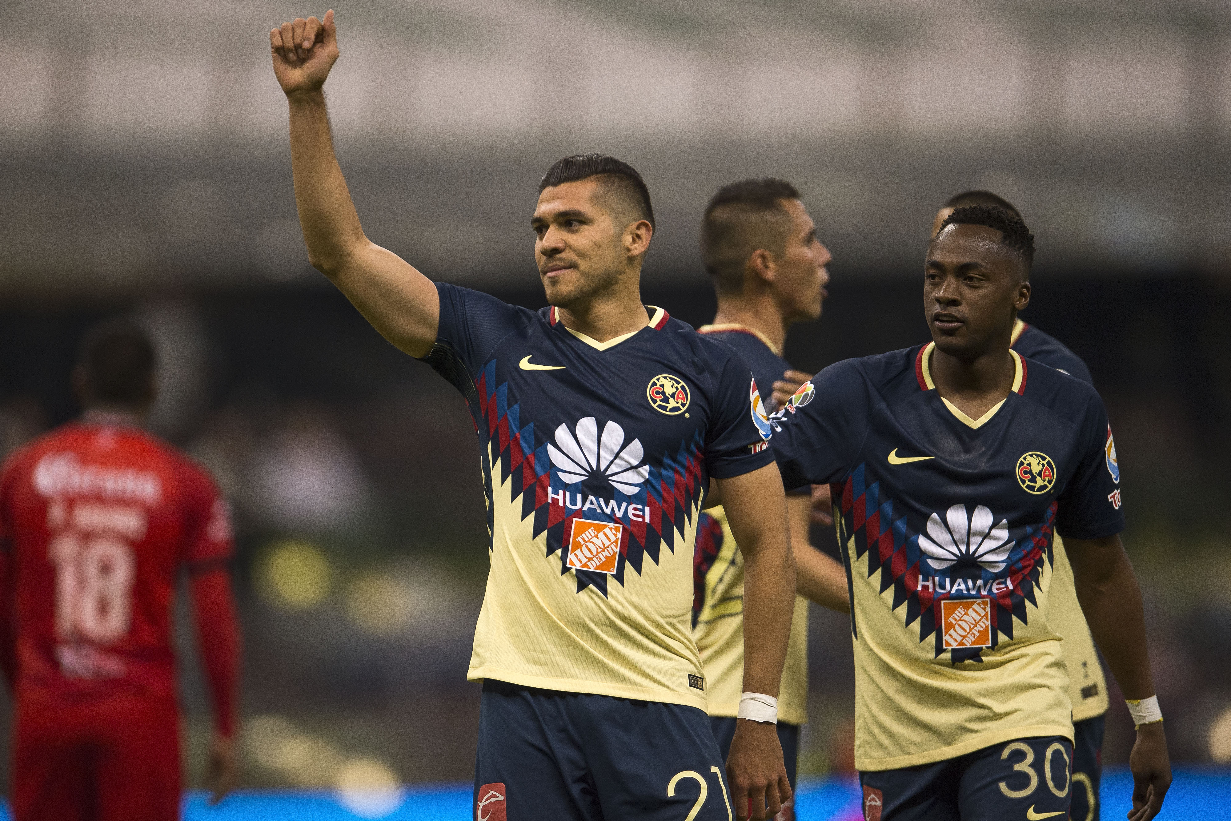 Hat-trick de Henry Martín con el América ante los Lobos BUAP Clausura 2018