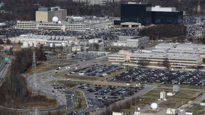 Tiroteo en Estados Unidos frente a sede de NSA deja al menos 3 heridos