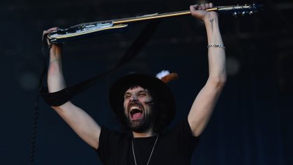 Whaaat?! El concierto de Kasabian fue tan fuerte que rompió una copa de vino