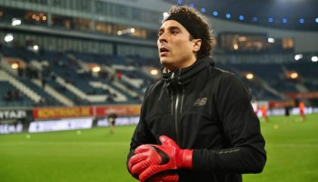 Guillermo-Ochoa-Standard-Lieja-Futbol-Jupiler-League