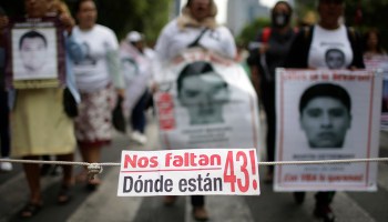 ‘Ayotzinapa, el paso de la tortuga’, el documental que nunca olvida