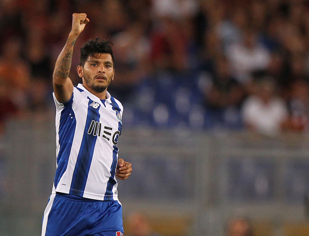 Jesus-Tecatito-Corona-FC-Porto-Champions-League