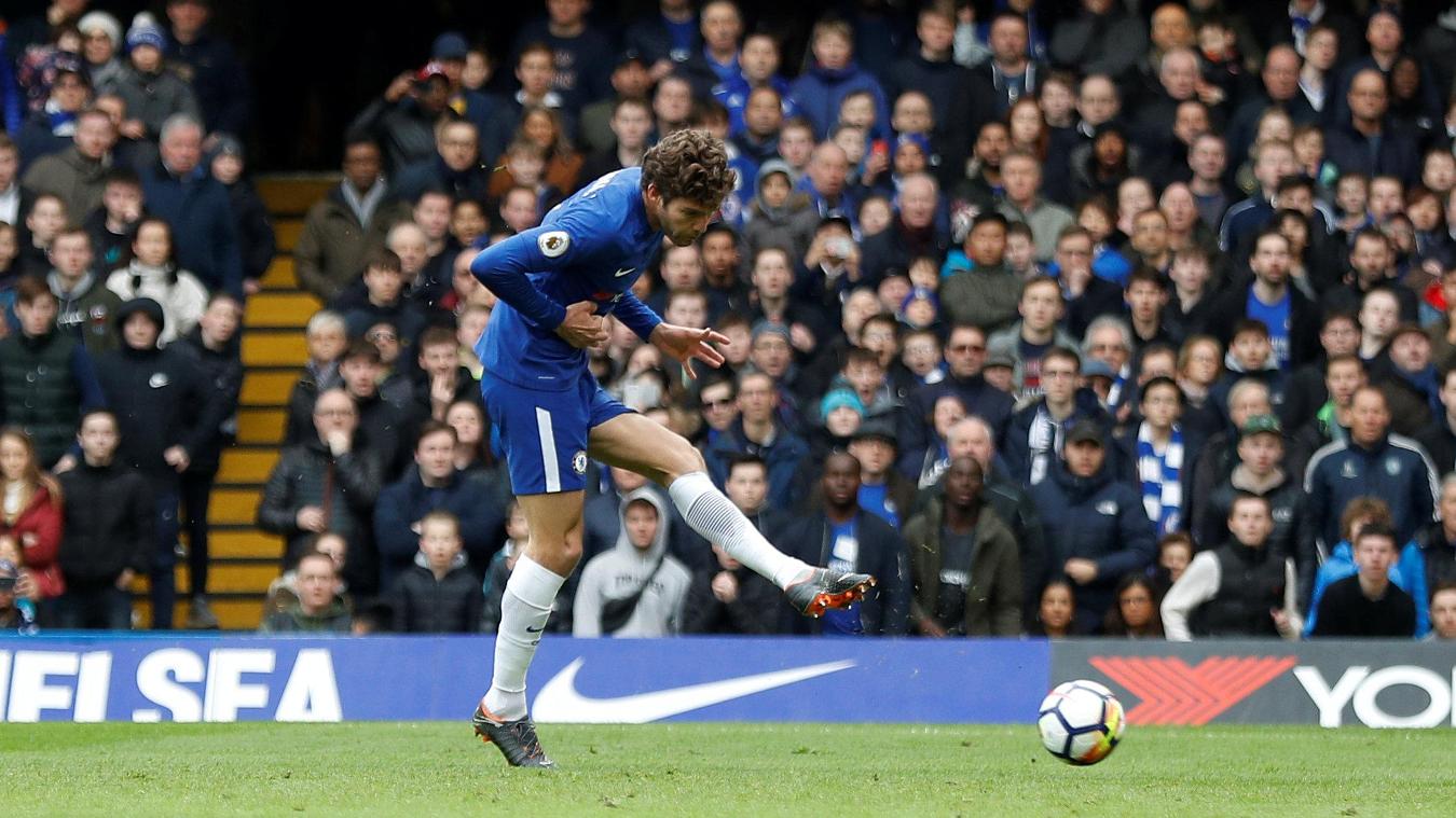 Marcos-Alonso-Chelsea-Tottenham-Premier-League