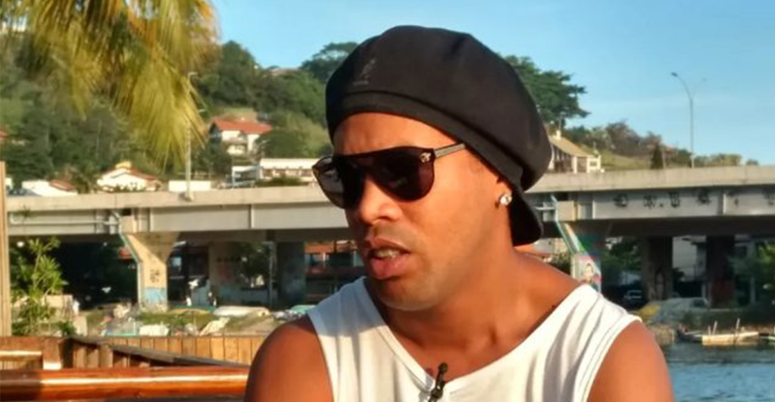 rONALDINHO DESMIESTE QUE SE CASARÁ CON DOS MUJERES