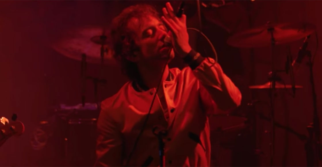 Checa el video de Albert Hammond Jr. cantando "Set to Attack