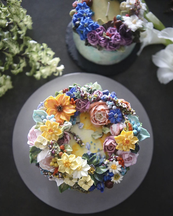 Estos pasteles de flores se ven tan reales que no vas a querer comerlos