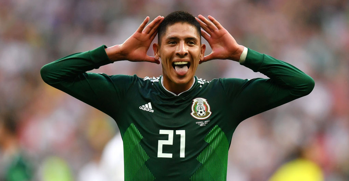 Edson Alvarez festejando el triunfo contra Alemania