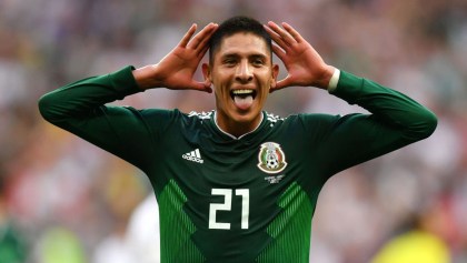 Edson Alvarez festejando el triunfo contra Alemania