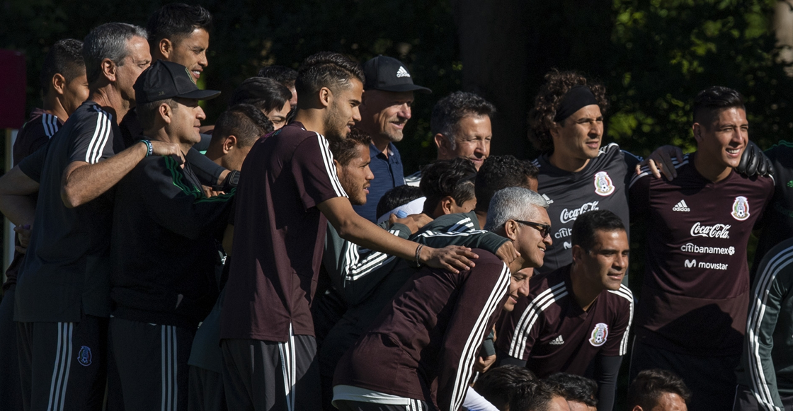 Peter Schmeichel visita al TRI en Dinamarca