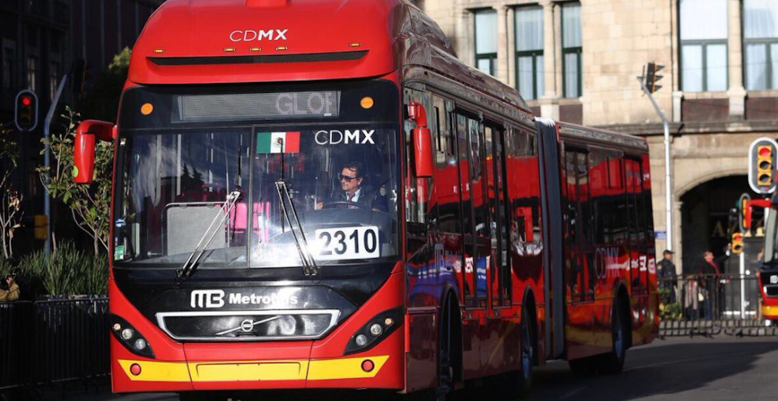 Por feria navideña, algunas estaciones de la línea 4 del Metrobús CDMX permanecerán cerradas