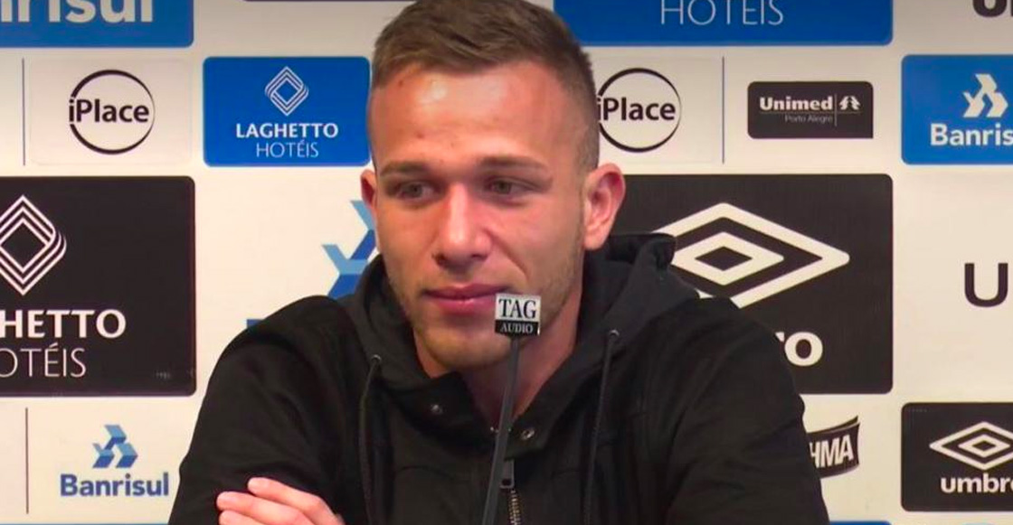 Arthur Melo deja al Gremio para fichar con el FC Barcelona