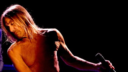 'Get Your Shirt'! Iggy Pop y Underworld liberan track de su colaboración