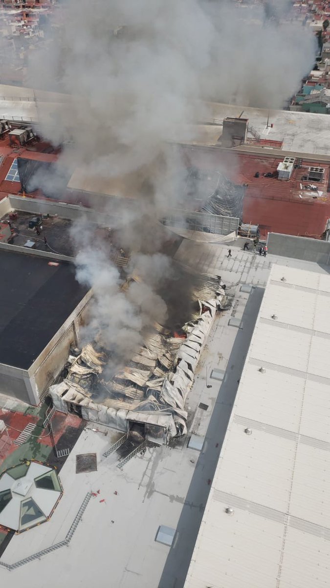 incendio-galerias-coapa-7