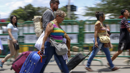 Con agresiones y discriminación, así reciben a migrantes venezolanos en Brasil