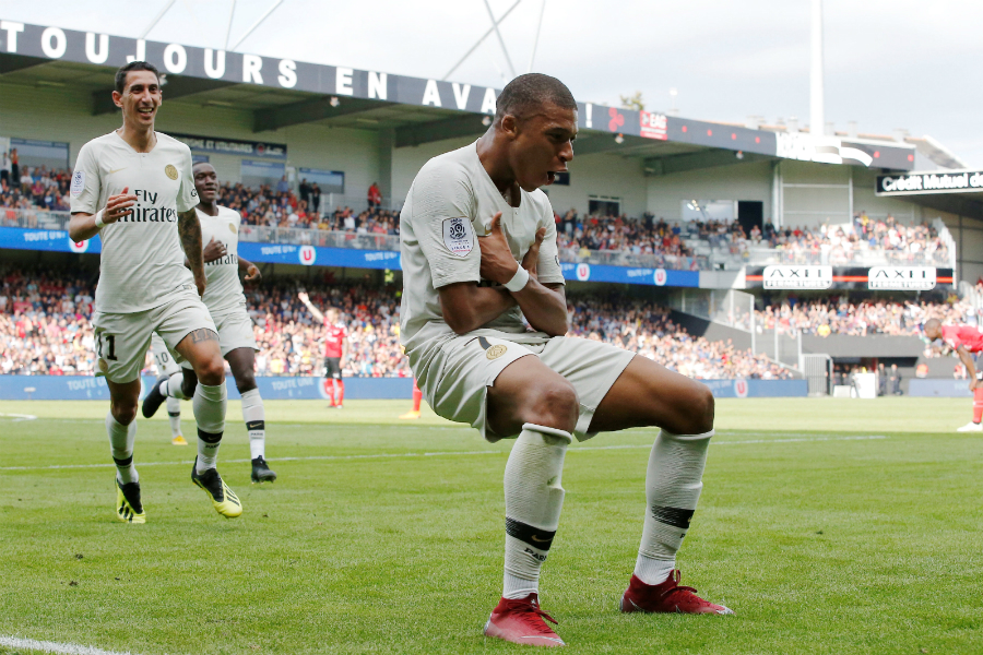 ¡Par de joyas! PSG comparó golazo de Mbappé con uno de Ronaldinho