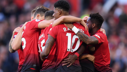 Manchester United derrota al Leicester en arranque de Premier League