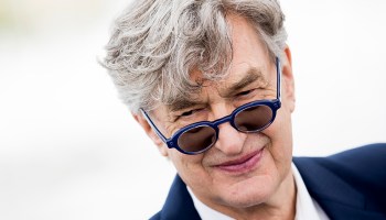 Wim Wenders y las selfies: “Mirarse en el espejo no es un acto fotográfico”