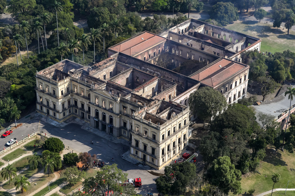 Incendio museo