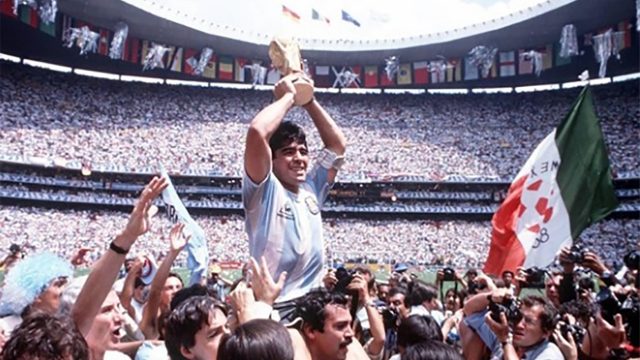 El mensaje que Maradona escribió para AMLO antes de llegar a México