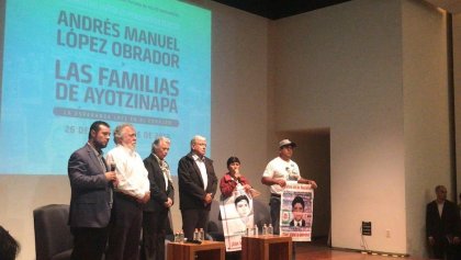 amlo-ayotzinapa-padres-reunion