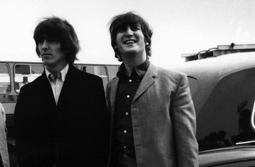 John Lennon y George Harrison