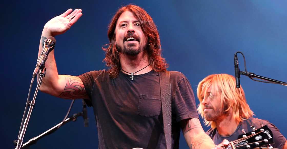 There goes my hero: ¡Dave Grohl invita a un niño ciego al escenario!