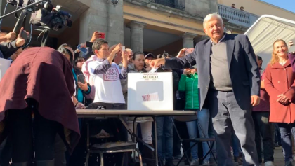 'Ave María, dales puntería', arzobispo pide orar por AMLO y la transición