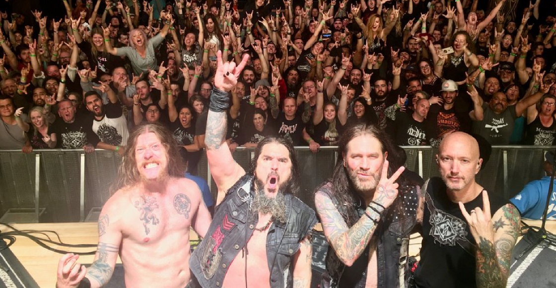 Corren a pareja de un concierto de Machine Head por tener sexo