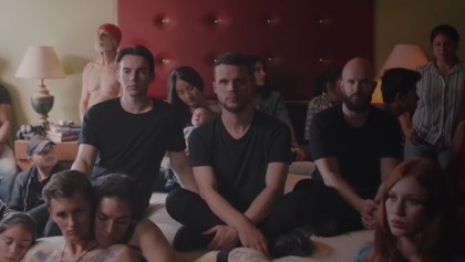 White Lies declara su amor por México con el video de “Believe It”