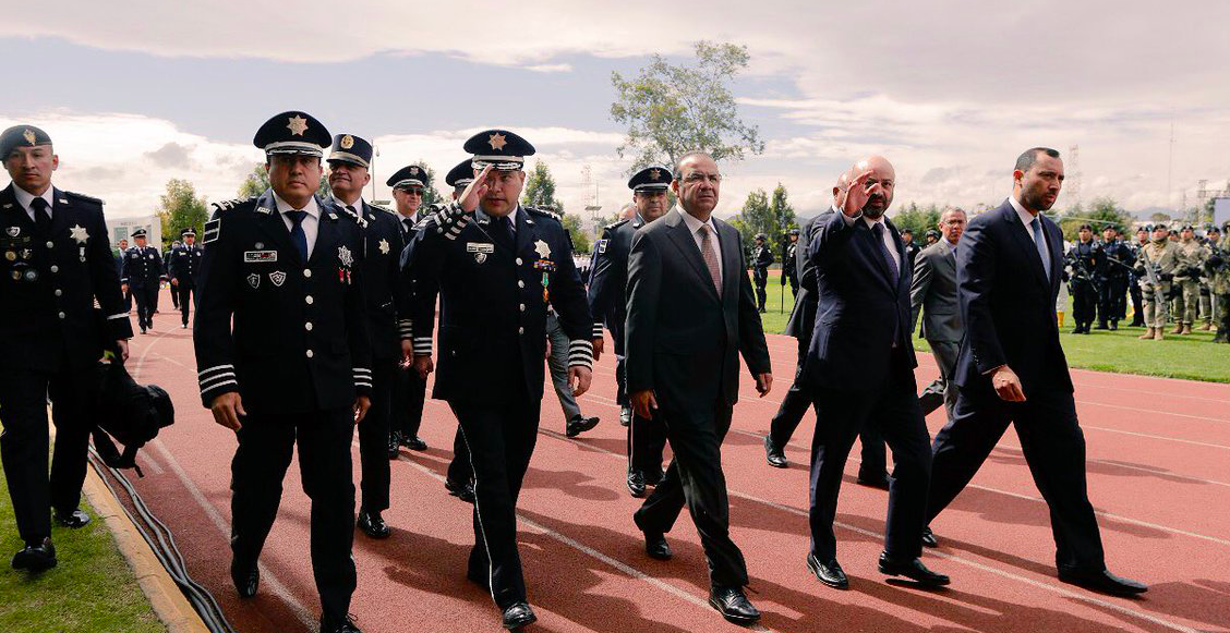 Sigue la mata dando: 30 mil policías federales y locales reprueban examen de confianza