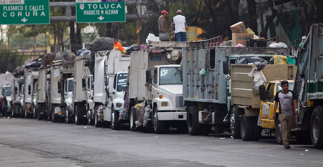 camiones-basura-fila-navidad