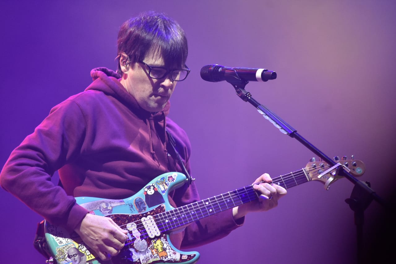 Weezer tocó por primera vez en México "Africa" de Toto y fue INCREÍBLE