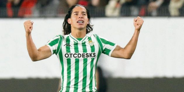 Setién respeta a los mexicanos, pero en Betis Lainez es igual a todos y jugará si lo merece