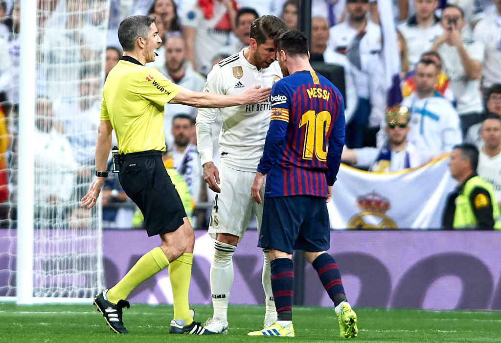 En imágenes: Así encaró Lionel Messi a Sergio Ramos tras darle un manotazo en la cara