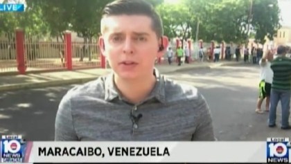 Cody Weddle, periodista estadounidense, se encuentra incomunicado en Venezuela tras ser detenido