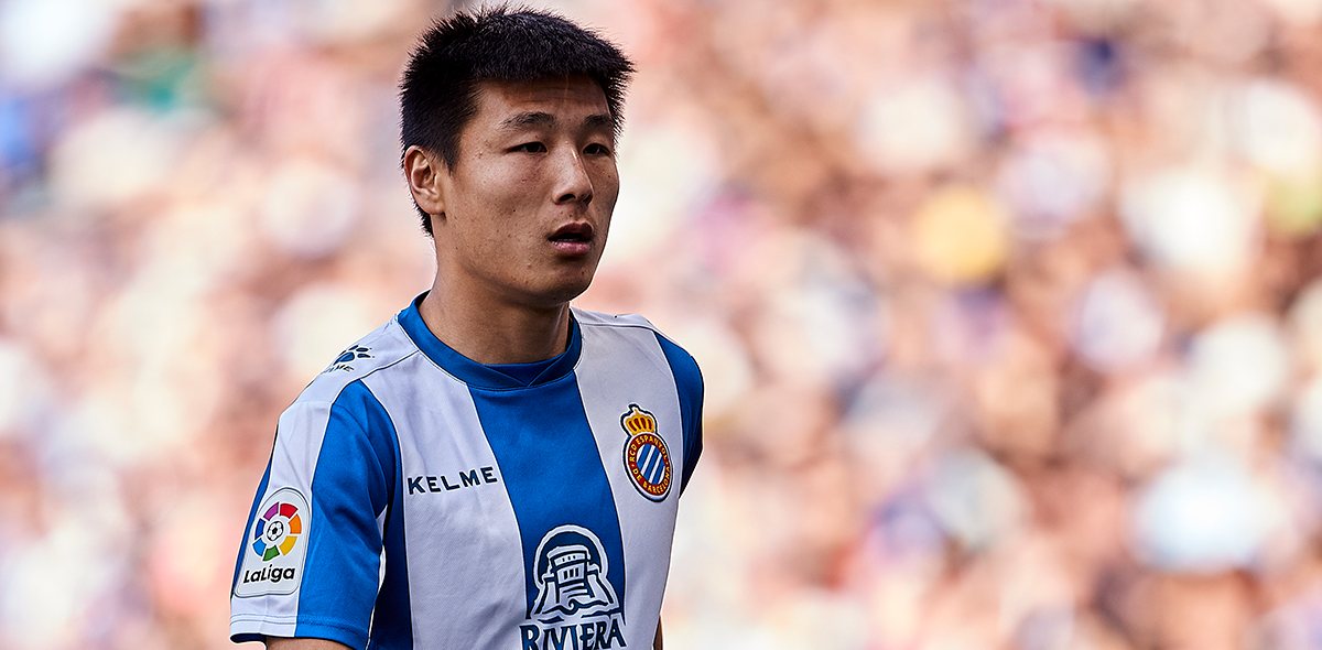 Wu Lei: El 'Messi chino' que buscará estrenarse en el derbi catalán