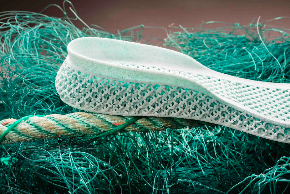 Adidas elaborando 11 millones tenis hechos 100% plástico reciclado