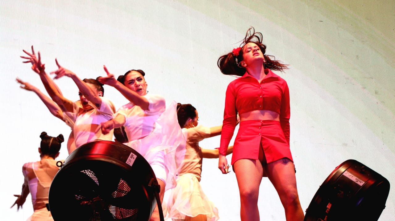 Una mujer de fuego: Rosalía enamoró a los mexicanos en Ceremonia 2019