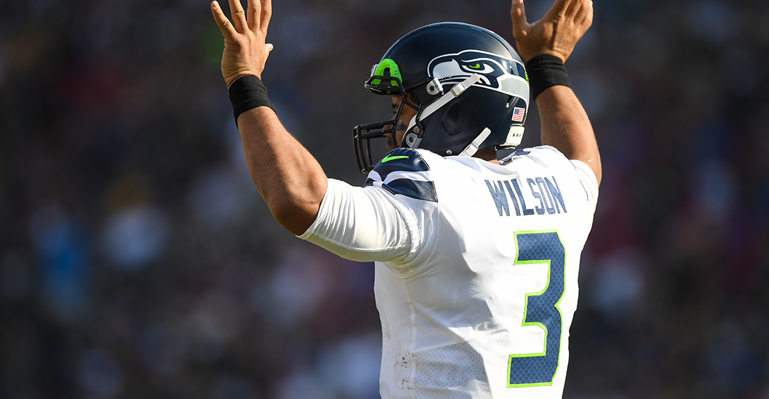 Russell Wilson celebrando un TD