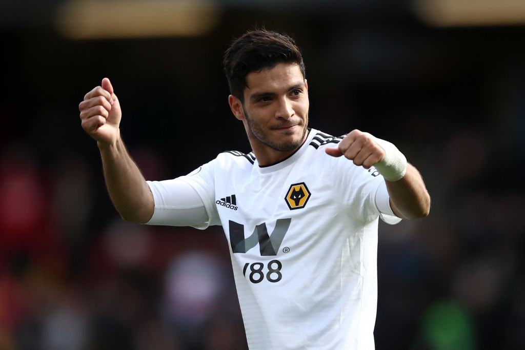 “Best in the world…”: La afición de los Wolves se rindió ante Raúl Jiménez con este cántico 