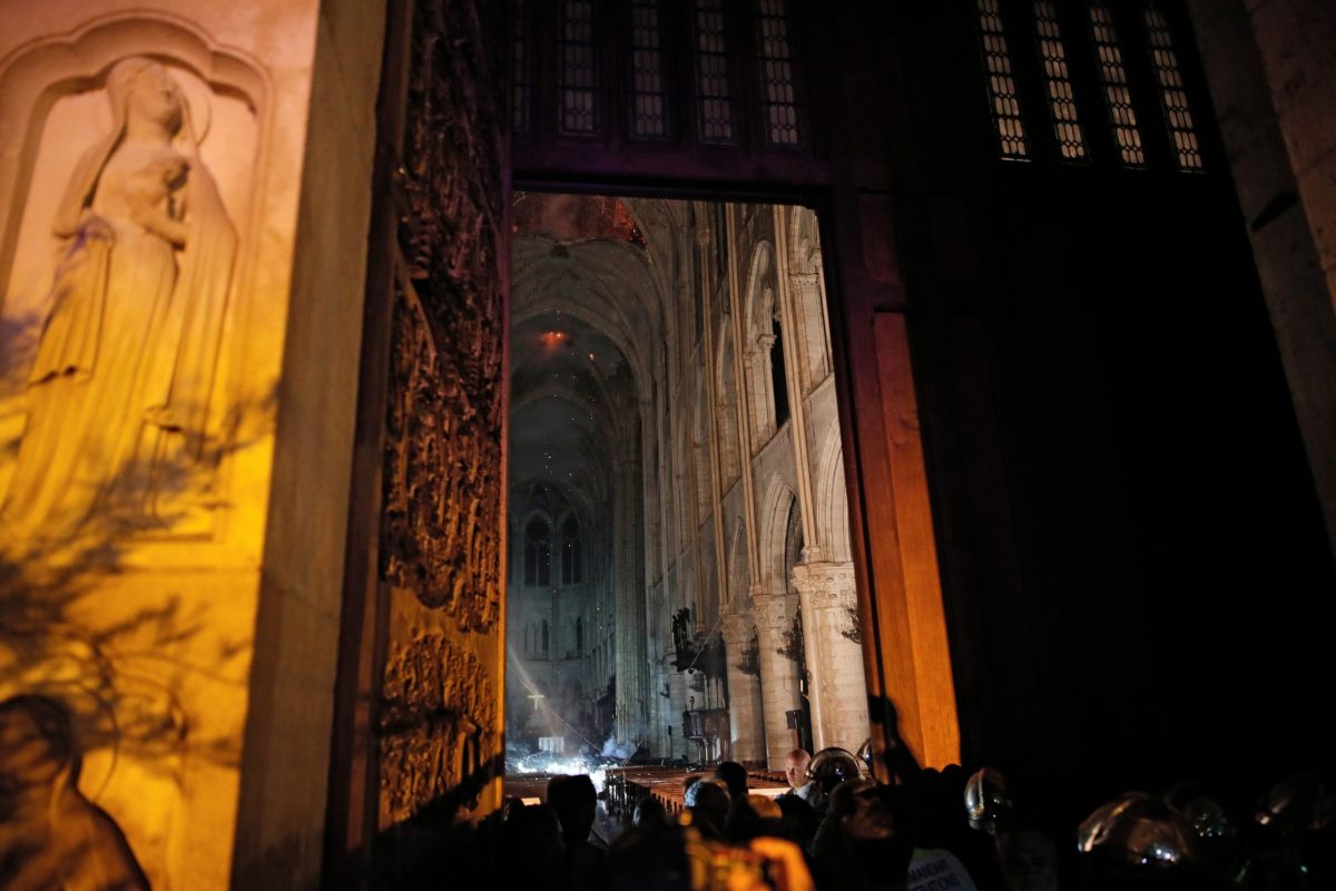 Así se ve la catedral de Notre Dame por dentro después del incendio